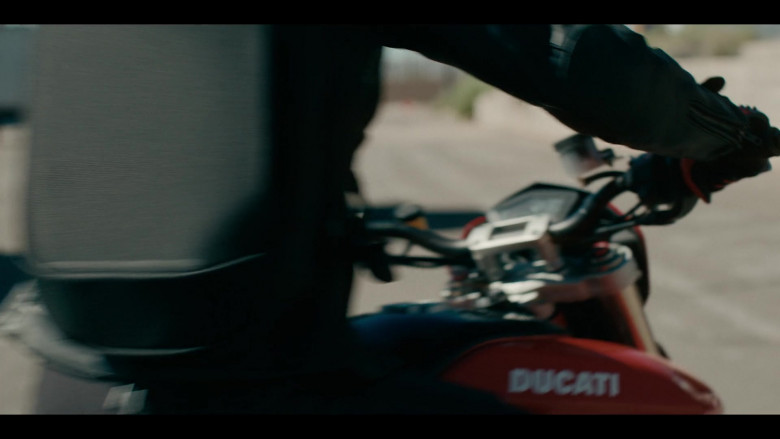 Ducati Motorcycle in Obliterated S01E08 "Last Call" (2023) - 439571