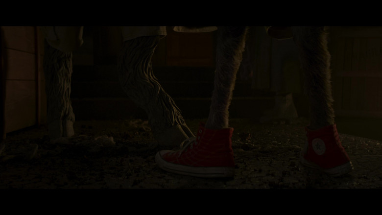 Converse Red Sneakers in Percy Jackson and the Olympians S01E03 "We Visit the Garden Gnome Emporium" (2023) - 450700