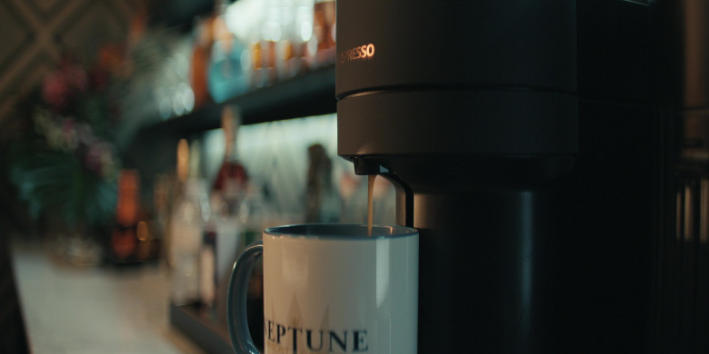 Nespresso Coffee Machine in Reacher S02E02 "Picture Says a Thousand Words" (2023) - 447949