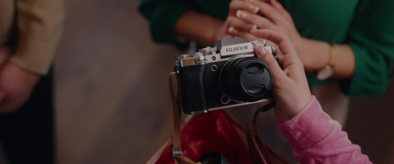 Fujifilm Camera in It's a Wonderful Knife (2023) - 438702