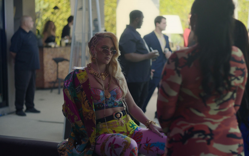 Versace Women's Outfit in Rap Sh!t S02E05 "Dead End" (2023)