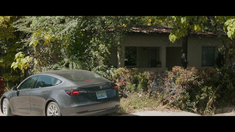 Tesla Car in The Curse S01E10 "Green Queen" (2024) - 456507