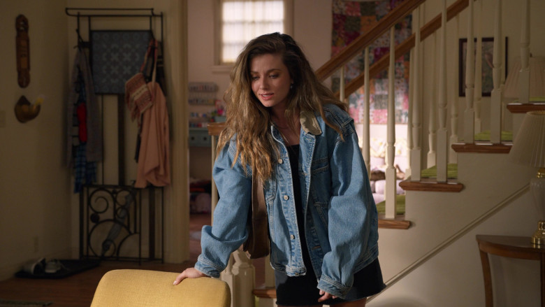 Tommy Hilfiger Denim Jacket in Ted S01E01 "Just Say Yes" (2024) - 454705