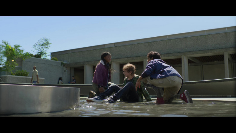 Vans and Converse Shoes in Percy Jackson and the Olympians S01E04 "I Plunge to My Death" (2024) - 452103