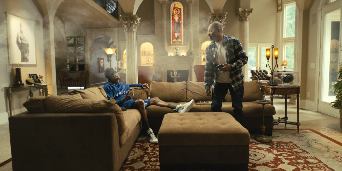 Givenchy Blue Hoodie And Dior Sneakers Worn By Snoop Dogg As Jaycen   1389 ProductPlacementBlog.com The Underdoggs 2024 Movie Brand Tracking Timecode H00M23S08 700x350 