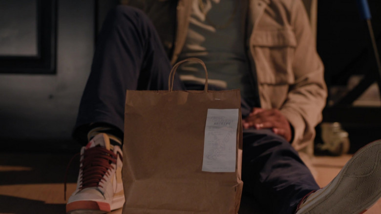 Nike Sneakers in Found S01E13 "Missing While Forgotten" (2024) - 457271