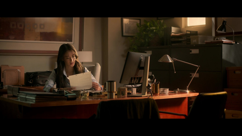 Dell Monitor in The Brothers Sun S01E03 "Whatever You Want" (2024) - 452236