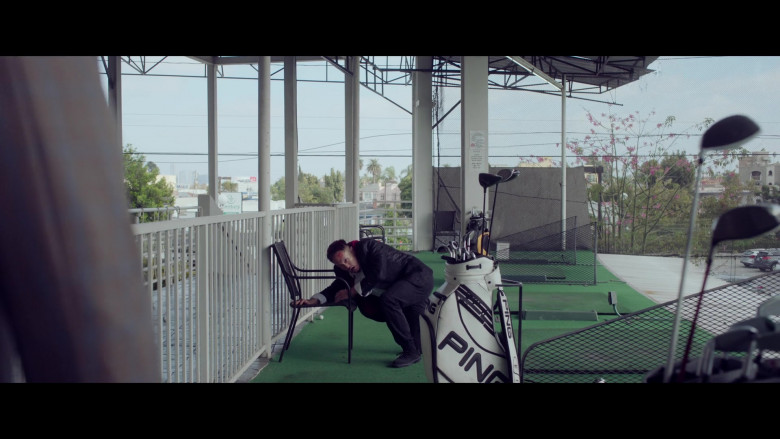 PING Golf Equipment in The Brothers Sun S01E06 "Country Boy" (2024) - 452514