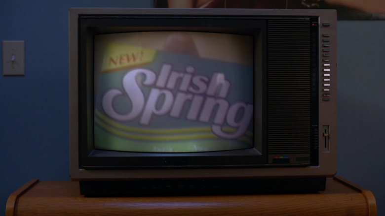 Irish Spring Soap in Ted S01E04 "Subways, Bicycles and Automobiles" (2024) - 454853