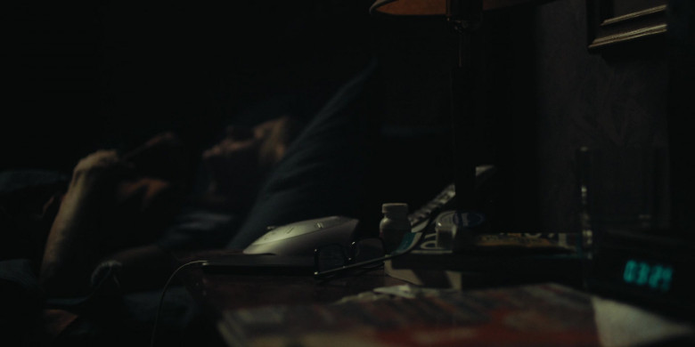 Vaseline in True Detective S04E04 "Night Country: Part 4" (2024) - 464727