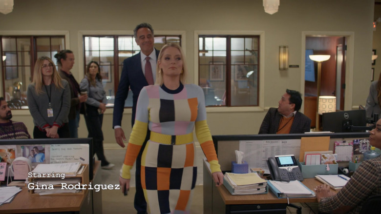 Dell Monitors in Not Dead Yet S02E03 "Not in the Cards Yet" (2024) - 473190