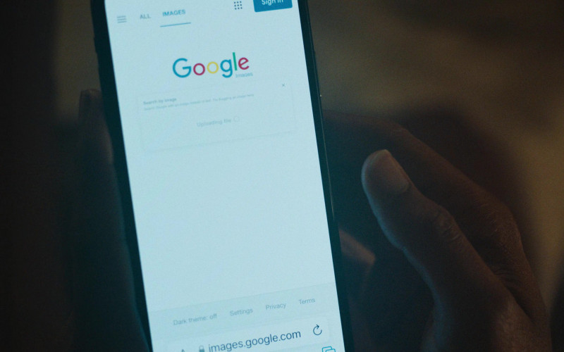 Google WEB Search in Mr. & Mrs. Smith S01E01 "First Date" (2024)