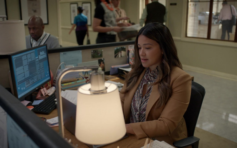 Dell Monitor and Apple MacBook in Not Dead Yet S02E01 "Not Owning It Yet" (2024)