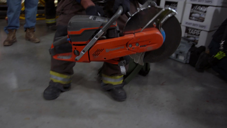 Husqvarna Gas Power Cutter in Chicago Fire S12E03 "Trapped" (2024) - 462774