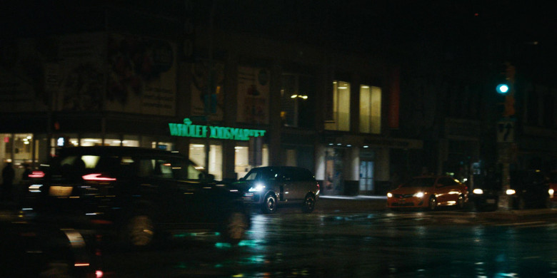 Whole Foods Market in Mr. & Mrs. Smith S01E02 "Second Date" (2024) - 463292