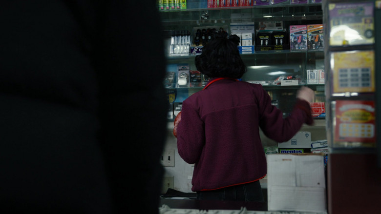 Colgate, Mentos and Altoids in Law & Order: Organized Crime S04E03 "End of Innocence" (2024) - 464842
