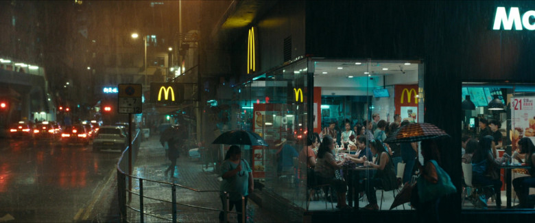 McDonald's Fast-food Restaurant in Expats S01E05 "Central" (2024) - 470480