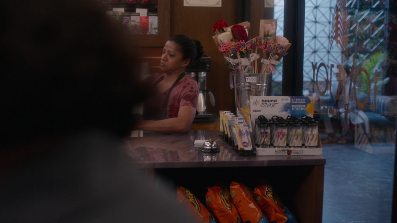 Cheetos Snacks in So Help Me Todd S02E01 "Iceland Was Horrible" (2024) - 470629