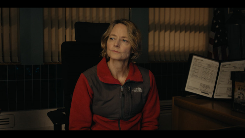 The North Face Fleece Pullover Worn by Jodie Foster as Liz Danvers in True Detective S04E05 "Night Country: Part 5" (2024) - 467964