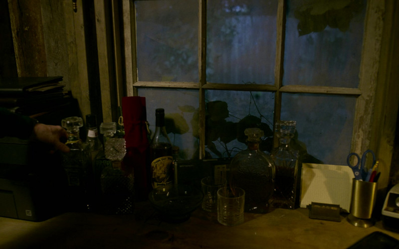 Old Rip Van Winkle Bourbon Whiskey in Miller's Girl (2024)