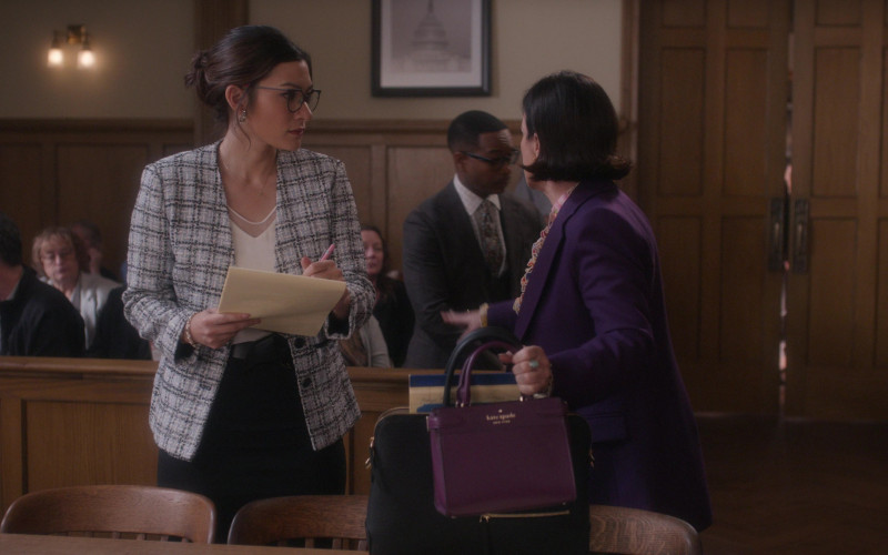 Kate Spade Bag in So Help Me Todd S02E02 "Your Day in Court" (2024)