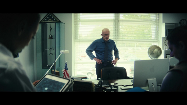 Apple iMac Computers in Constellation S01E01 "The Wounded Angel" (2024) - 472808