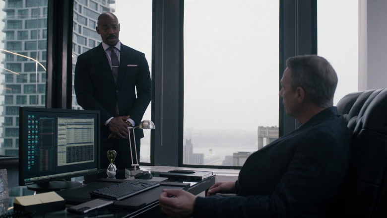 Lenovo Monitor in Law & Order S23E04 "Unintended Consequences" (2024) - 467536