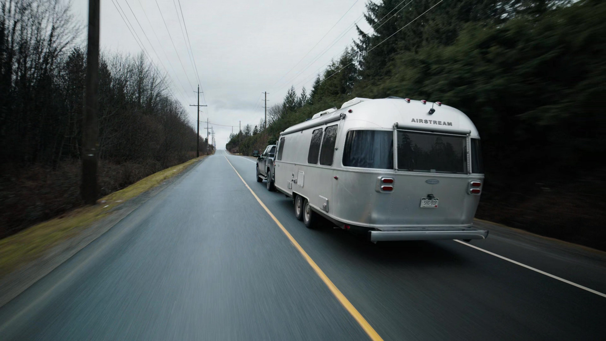 Airstream Travel Trailer In Tracker S01E05 