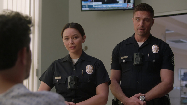 Axon Bodycams in The Rookie S06E03 "Trouble in Paradise" (2024) - 478380