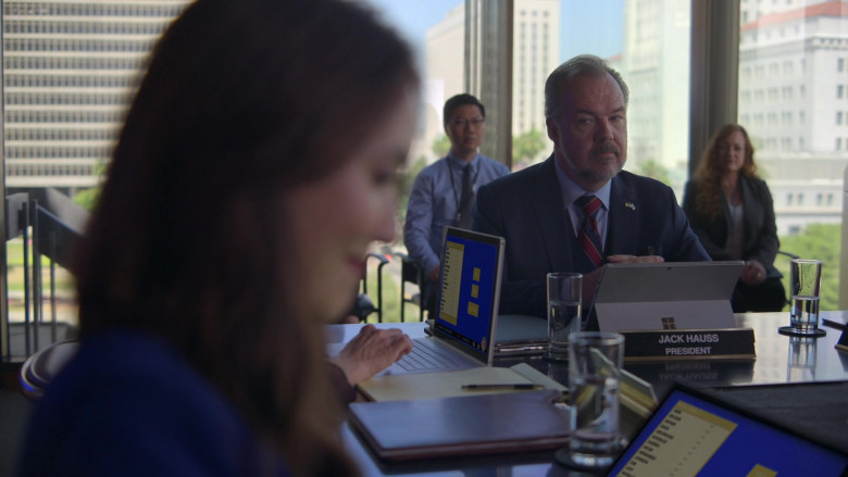 Microsoft Surface Tablets in Good Trouble S05E20 "What Now?" (2024) - 478344