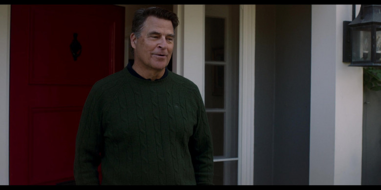 Brooks Brothers Green Knit Sweater in The Baxters S03E03 "A Sisters Trip" (2024) - 492023