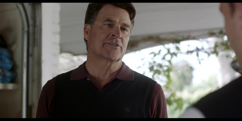Brooks Brothers Polo Shirt in The Baxters S02E06 "Allure" (2024) - 491531