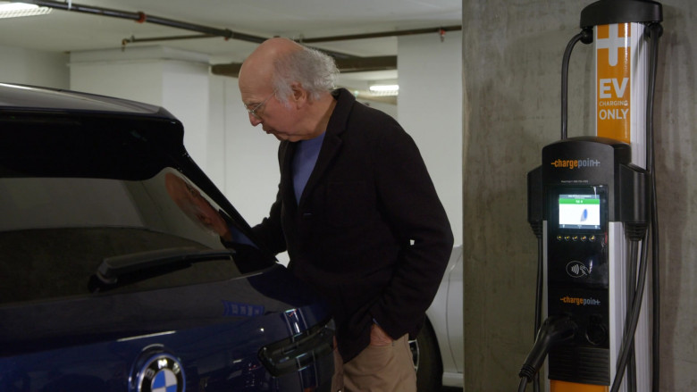 ChargePoint in Curb Your Enthusiasm S12E08 "The Colostomy Bag" (2024) - 488019
