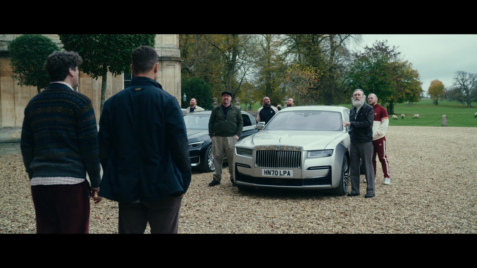 RollsRoyce Car In The Gentlemen S01E02 "Tackle Tommy Woo Woo" (2024)