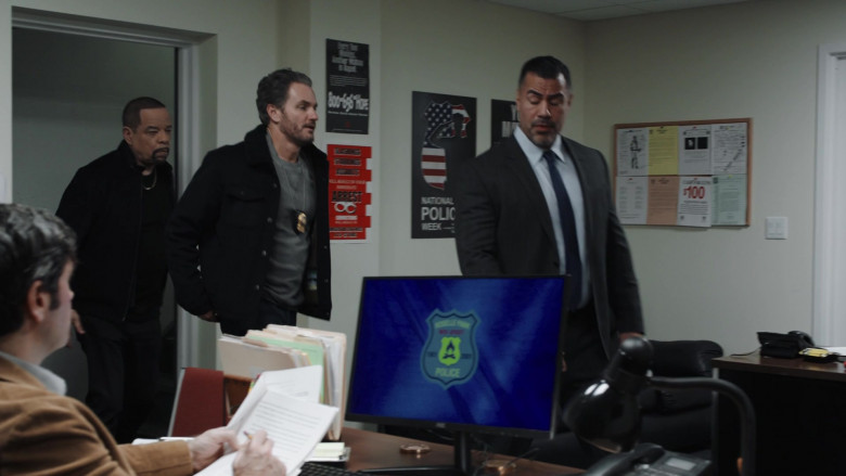AOC Computer Monitors in Law & Order: Special Victims Unit S25E08 "Third Man Syndrome" (2024) - 487505