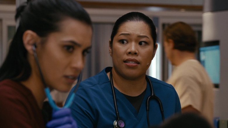 3M Littmann Stethoscopes in Chicago Med S09E08 "A Penny for Your Thoughts, Dollar for Your Dreams" (2024) - 490407