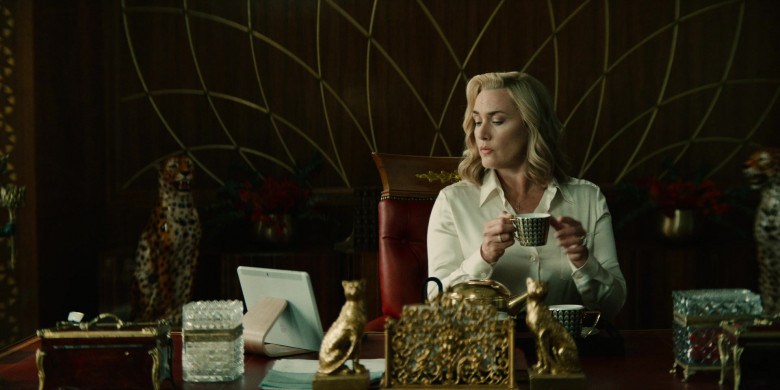 Microsoft Surface Tablet Used by Kate Winslet as Chancellor Elena "Lenny" Vernham in The Regime S01E03 "The Heroes' Banquet" (2024) - 485191