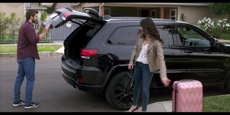 Nike Sneakers and Juicy Couture Luggage in The Baxters S03E03 "A Sisters Trip" (2024) - 492052