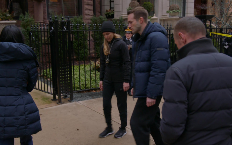 #506 – ProductPlacementBlog.com – Chicago P.D. Season 11, Episode 8 – Brand Tracking (Timecode – H00M08S25)