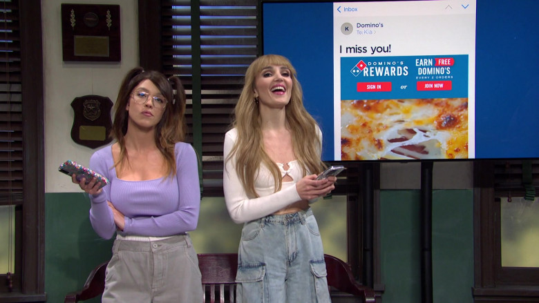 Domino's Pizza in Saturday Night Live S49E13 "Sydney Sweeney / Kacey Musgraves" (2024) - 477127