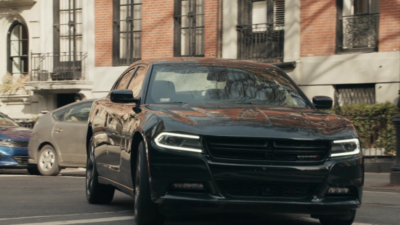 Dodge Charger Car in The Equalizer S04E01 "DOA" (2024) - 502398