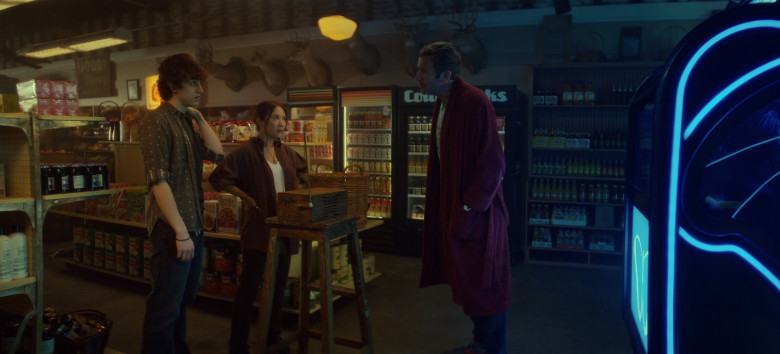 7Days Snacks, Kellogg's and Post Cereals in The Big Door Prize S02E02 "Visions" (2024) - 503728
