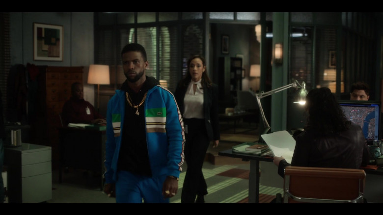 Lacoste Tracksuit in Alert: Missing Persons Unit S02E05 "Ms. Patty" (2024) - 494805