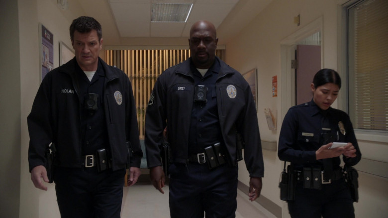 Axon Bodycams in The Rookie S06E05 "The Vow" (2024) - 494423