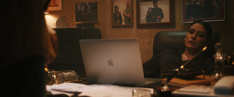 Apple MacBook Laptop in Monkey Man (2024) - 502850