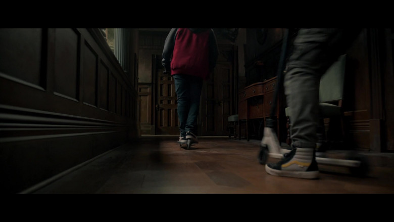 Vans Shoes in The Spiderwick Chronicles S01E01 "Welcome to Spiderwick" (2024) - 501844