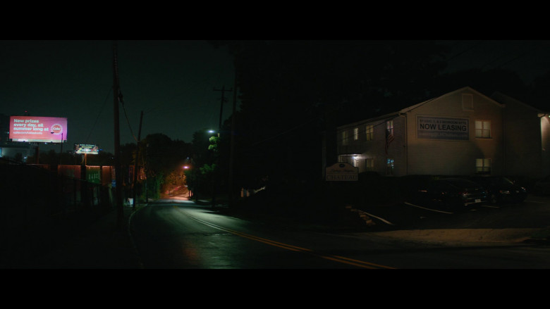 Coca-Cola Coke Billboard in A Man in Full S01E06 "Judgment Day" (2024) - 509070