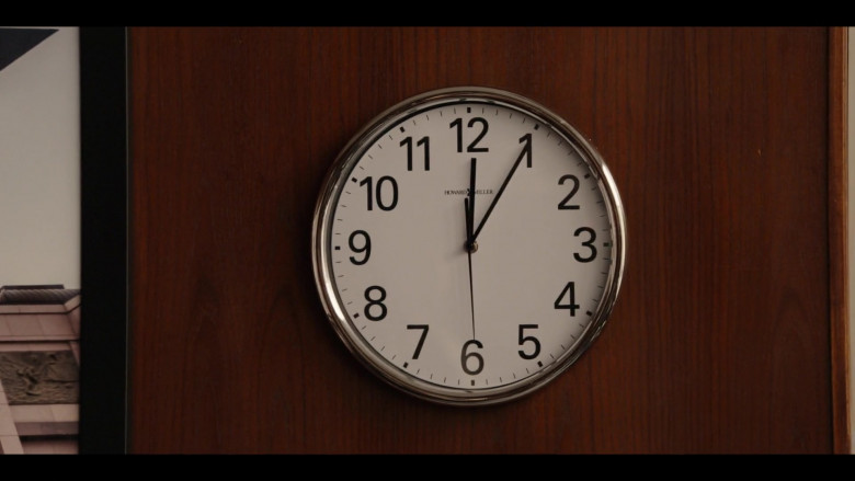 Howard Miller Clock in Walker S04E09 "A History of Horrors and Other Tales" (2024) - 524973