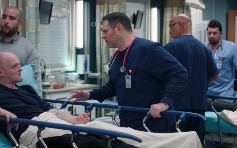 #1144 – ProductPlacementBlog.com – Grey's Anatomy Season 20 Episode 7 – Product Placement Tracking (Timecode – 00h 19m 03s)