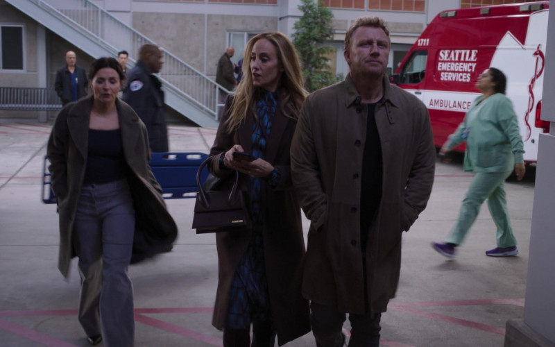 #131 – ProductPlacementBlog.com – Grey's Anatomy Season 20 Episode 7 – Product Placement Tracking (Timecode – 00h 02m 10s)